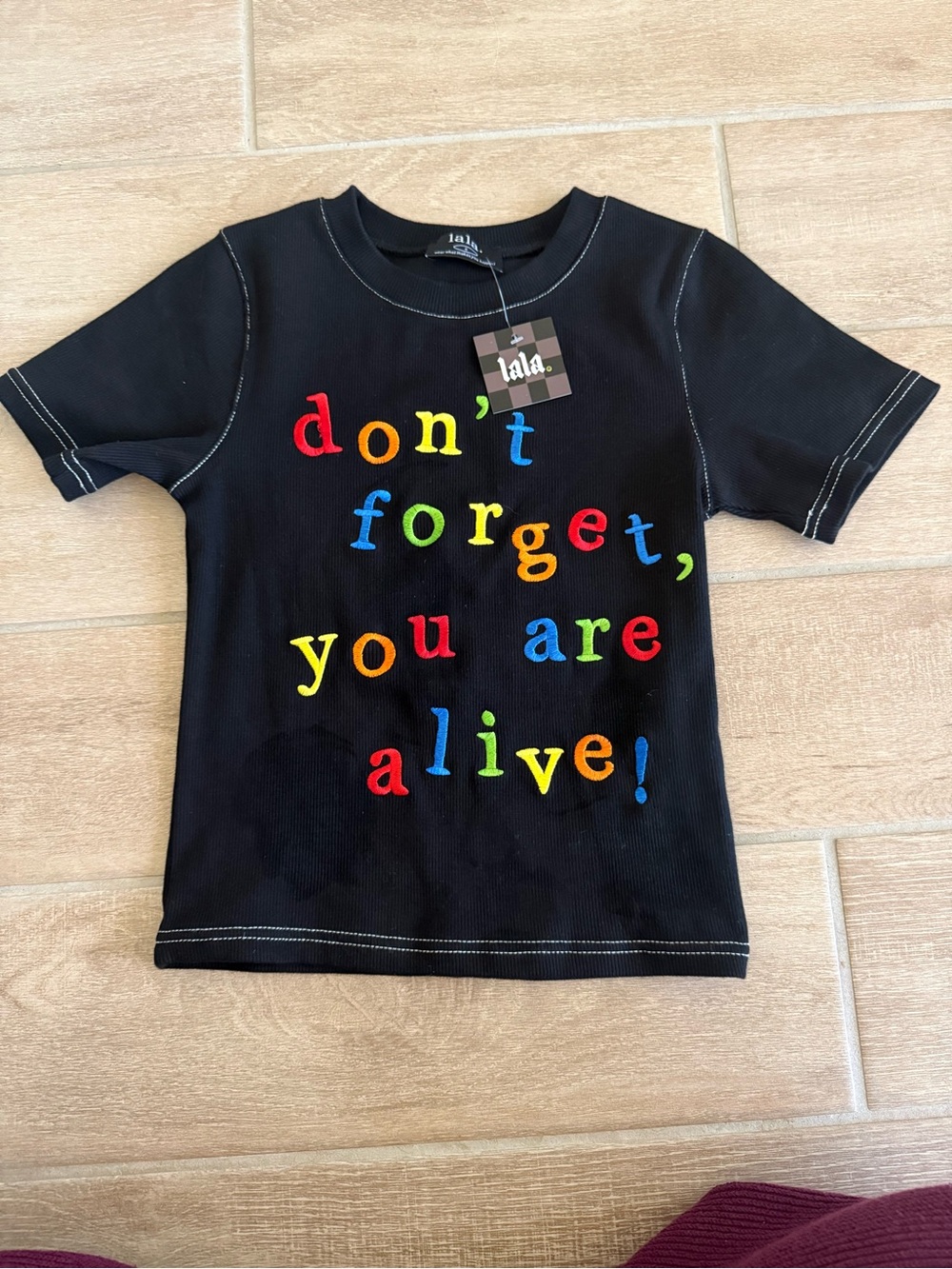 Dressed in Lala Land Tee - "don't forget you are alive" - Picture 3 of 9